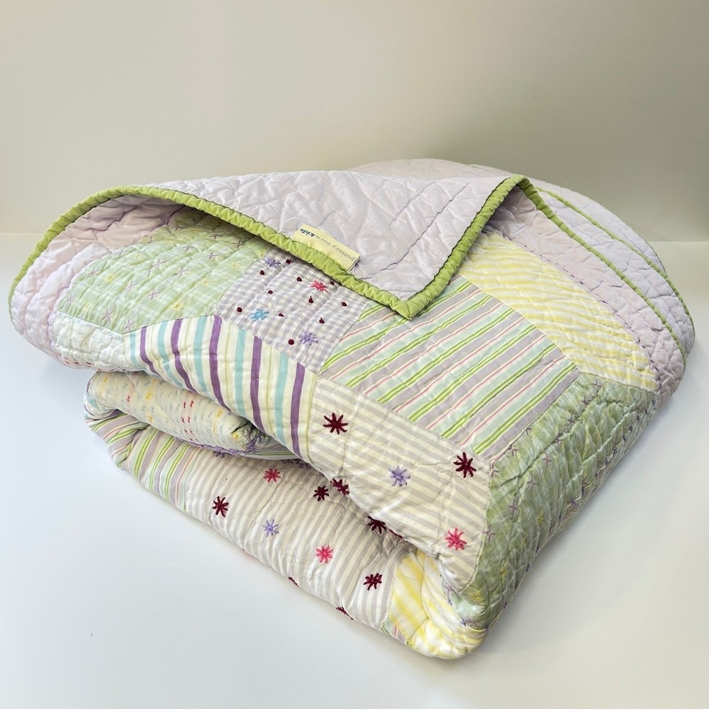 Pottery Barn Kids Jordan Patchwork Quilt Lavender Green Floral Vintage 83x70